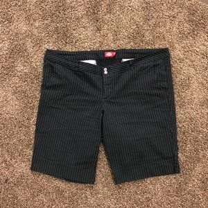 Women’s Dickies 24W Black pin stripe